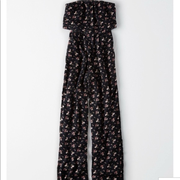 American Eagle NWT strapless black floral jumpsuit wide leg size small - Picture 1 of 13